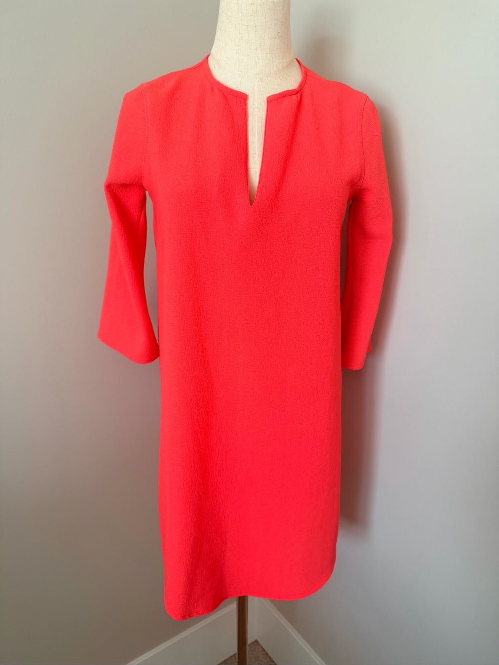 BB Dakota Coral Split-Neck Midi Dress